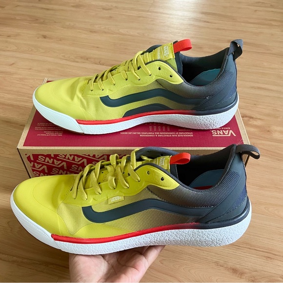Vans UltraRange EXO MTE 'Sulphur Yellow' Mens 13.0 US